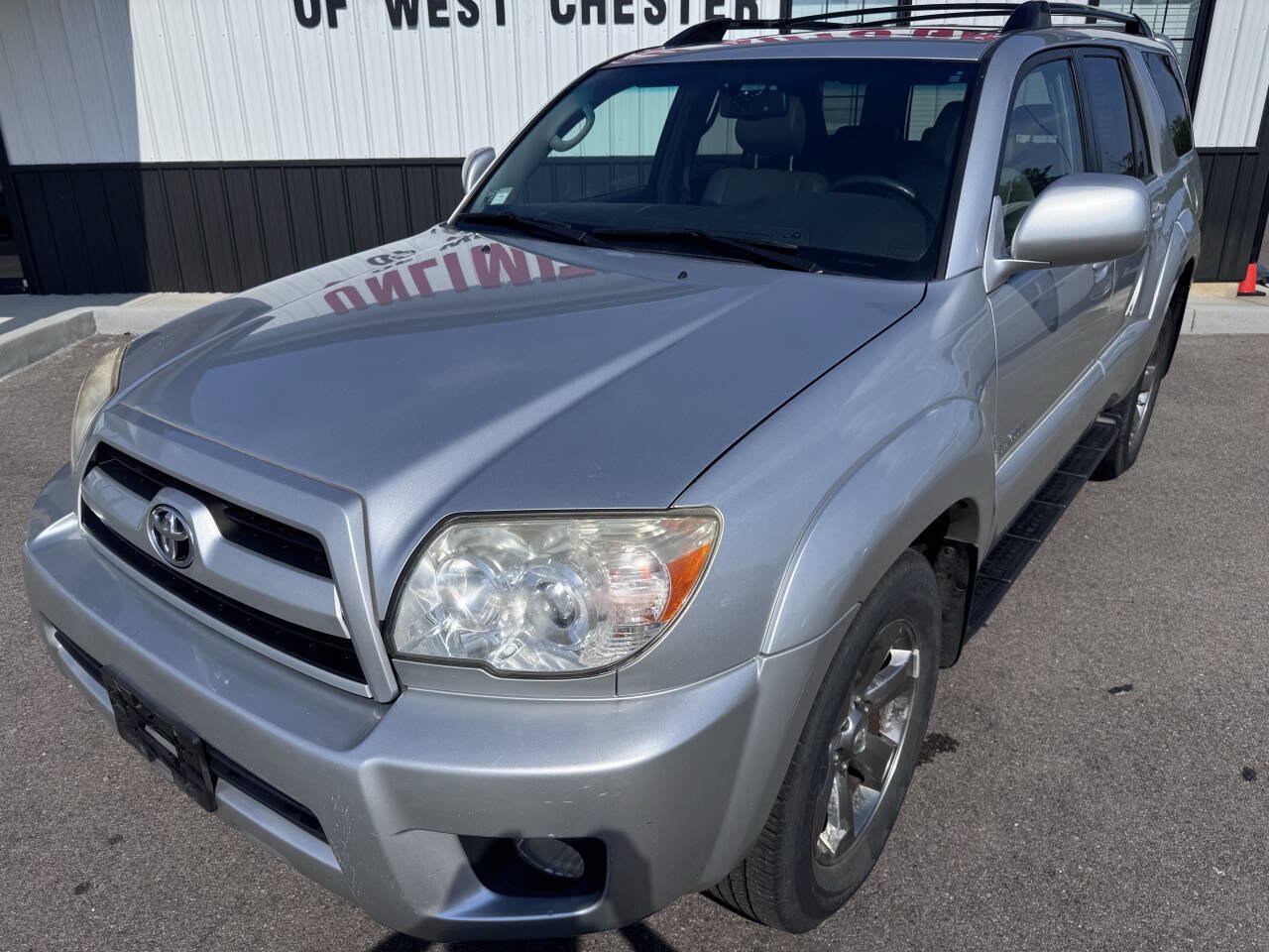 Used 2008 Toyota 4Runner Limited w/ Limited Extra Value Pkg 1 RWD image 3