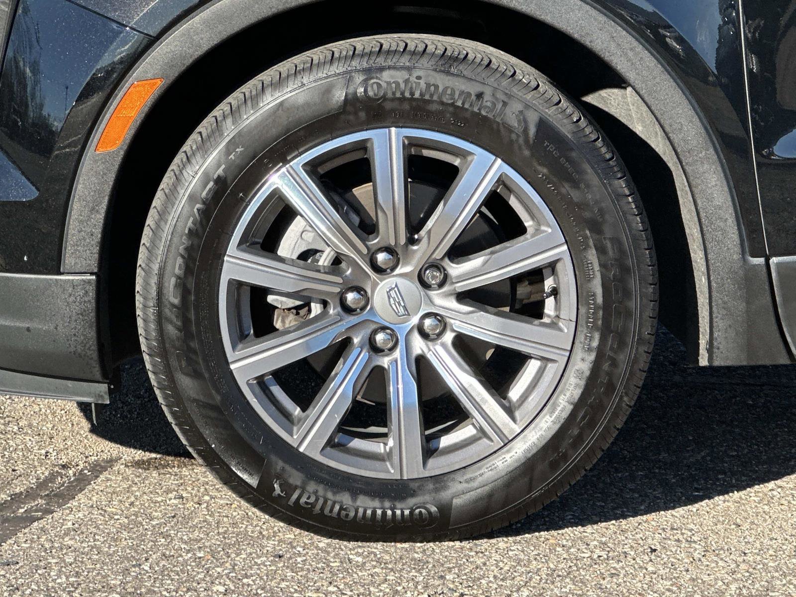 Certified 2023 Cadillac XT4 Sport w/ Technology Package image 8