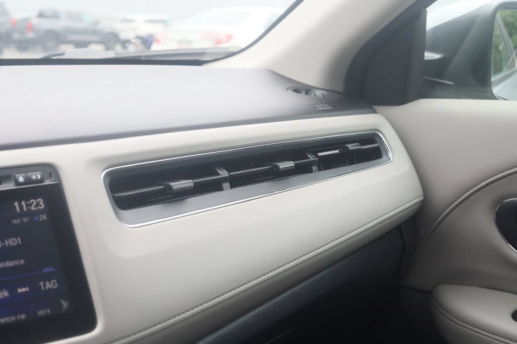 Used 2017 Honda HR-V EX-L image 26