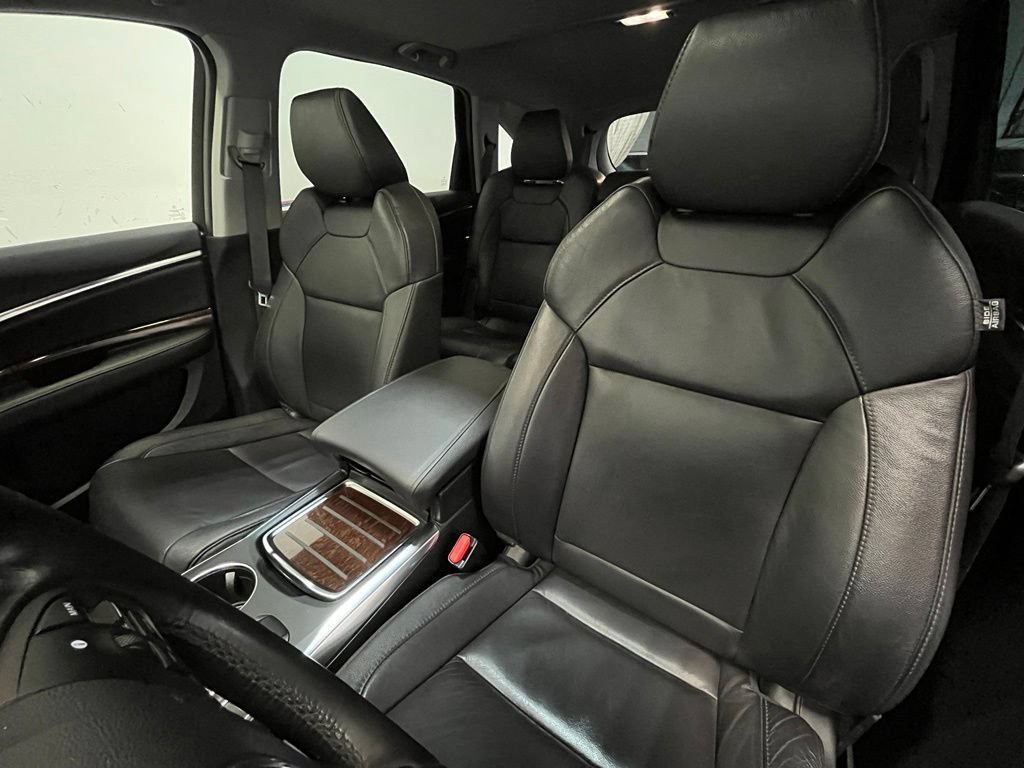 Used 2020 Acura MDX SH-AWD image 11