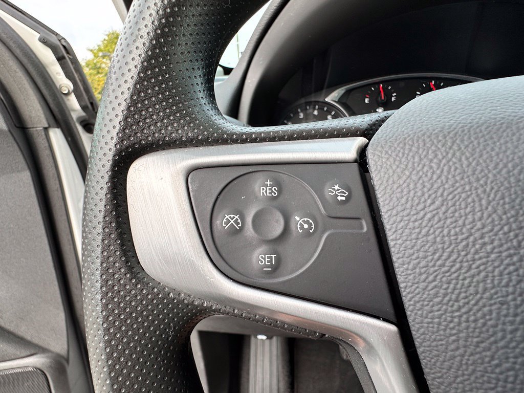 Certified 2022 GMC Terrain SLE w/ Driver Convenience Package AWD/4WD image 39