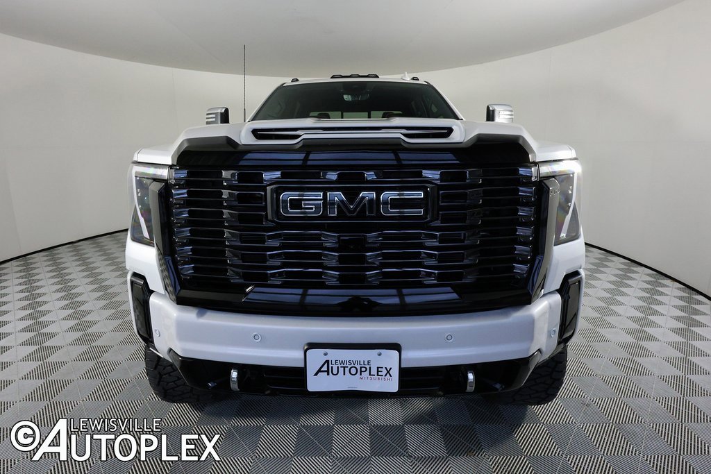 Used 2025 GMC Sierra 2500 Denali Ultimate image 2