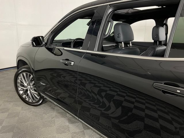 Used 2025 Buick Enclave Avenir w/ Super Cruise Package FWD image 42