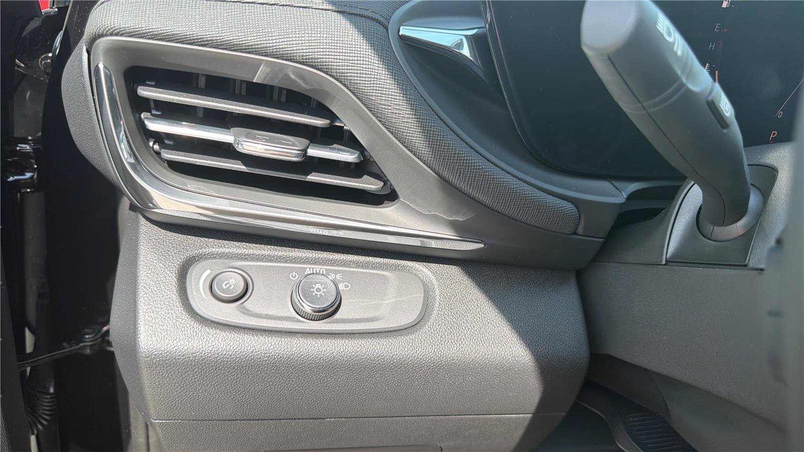 New 2026 Buick Envista Sport Touring w/ Convenience I Package FWD image 13