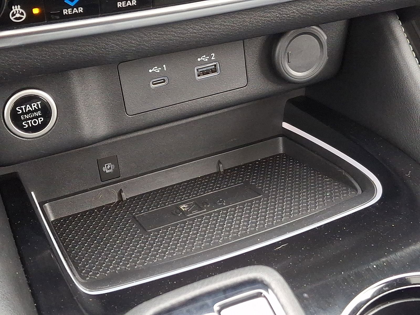 Used 2023 Nissan Rogue Platinum w/ Platinum Premium Package image 25