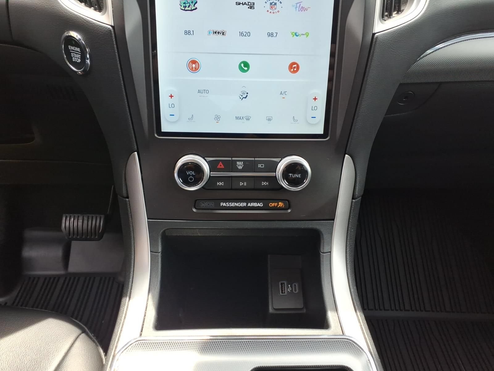 Used 2021 Ford Edge SEL AWD/4WD image 27