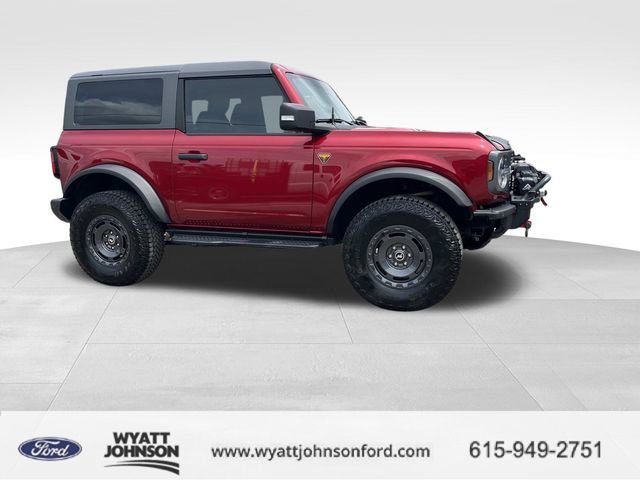 Used 2025 Ford Bronco Badlands AWD/4WD image 2