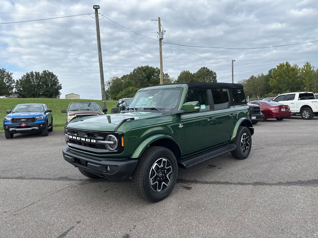 New 2025 Ford Bronco Outer Banks image 14