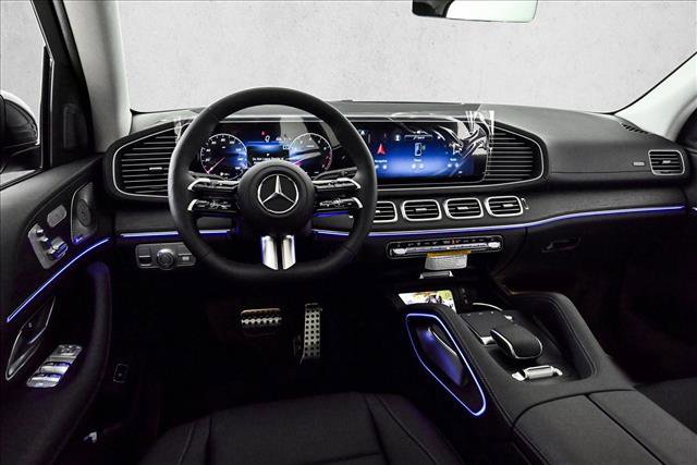 Used 2026 Mercedes-Benz GLS 450 4MATIC image 8