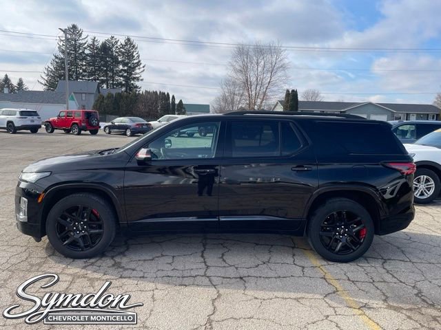 Used 2023 Chevrolet Traverse Premier w/ Redline Edition AWD/4WD image 4