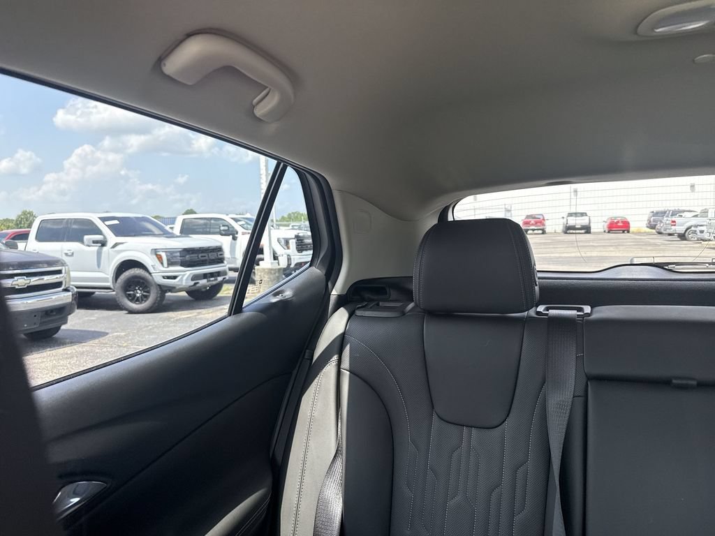 Certified 2024 Buick Encore GX Avenir FWD image 10