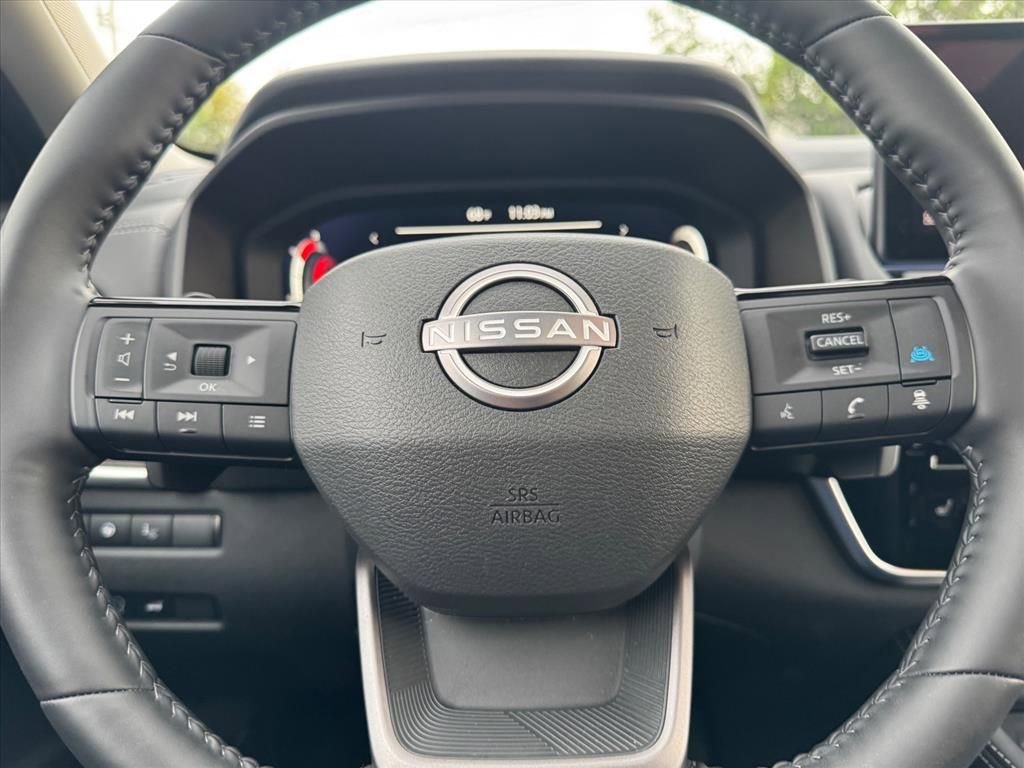 Certified 2025 Nissan Rogue Platinum w/ Platinum Premium Package image 18