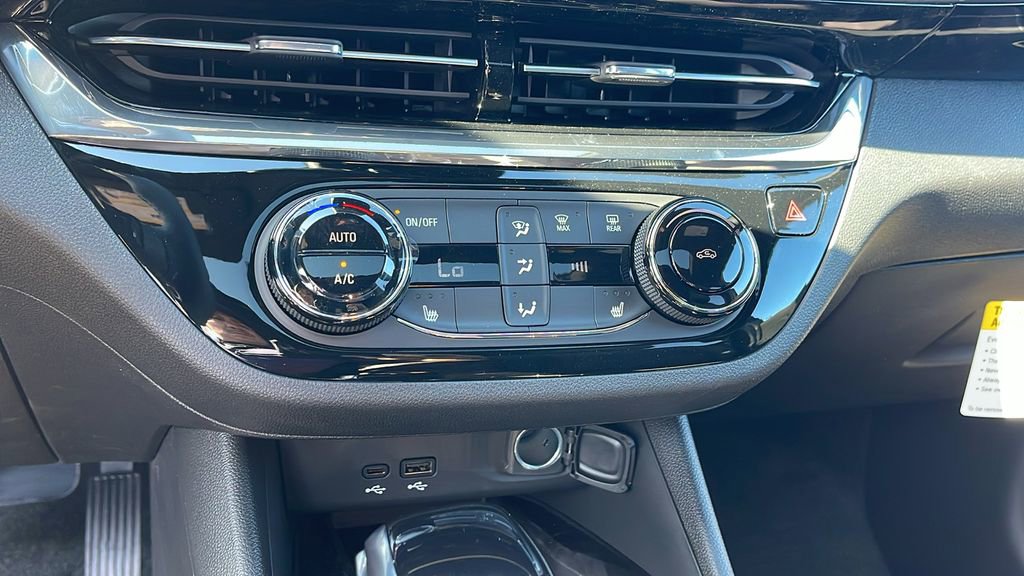 New 2026 Buick Envista Sport Touring w/ Convenience I Package FWD image 19