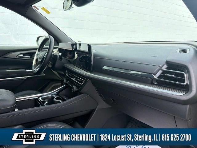 Used 2025 Chevrolet Traverse LT AWD/4WD image 10