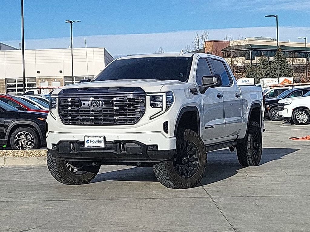 Used 2024 GMC Sierra 1500 Denali Ultimate image 4