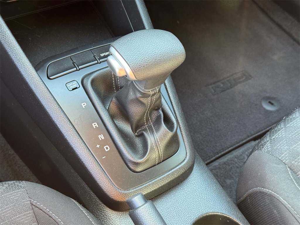 Used 2022 Kia Rio S image 31