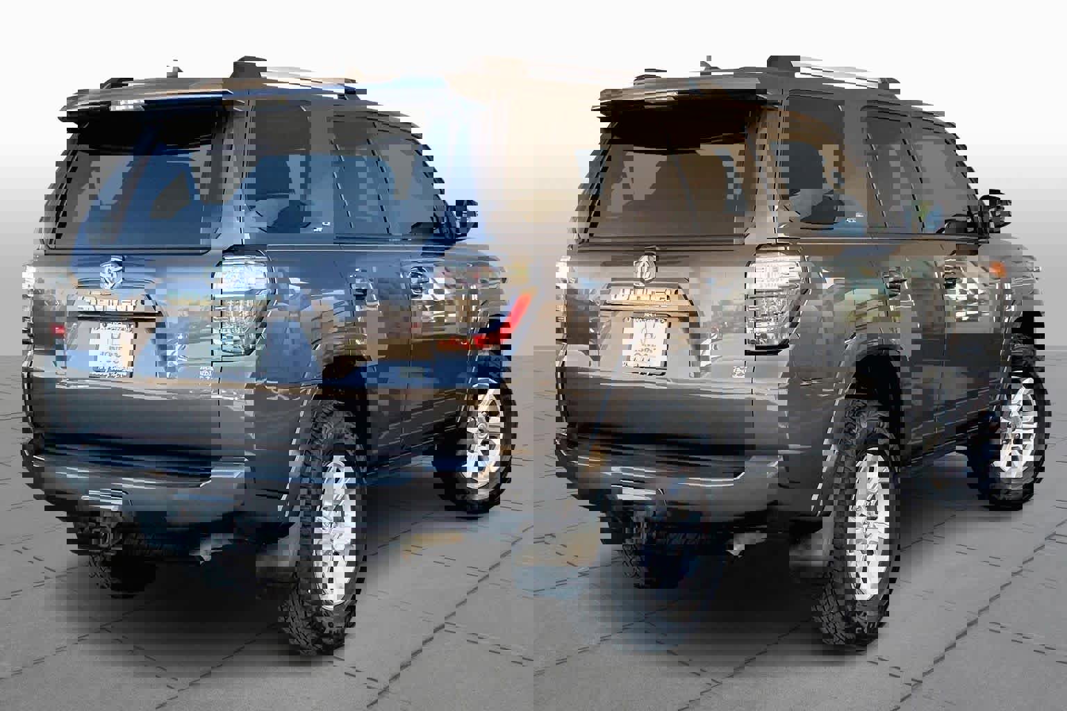 Used 2019 Toyota 4Runner SR5 Premium image 12