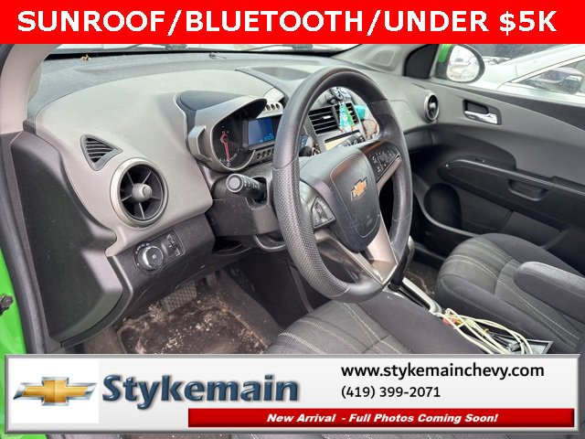 Used 2015 Chevrolet Sonic LT image 17