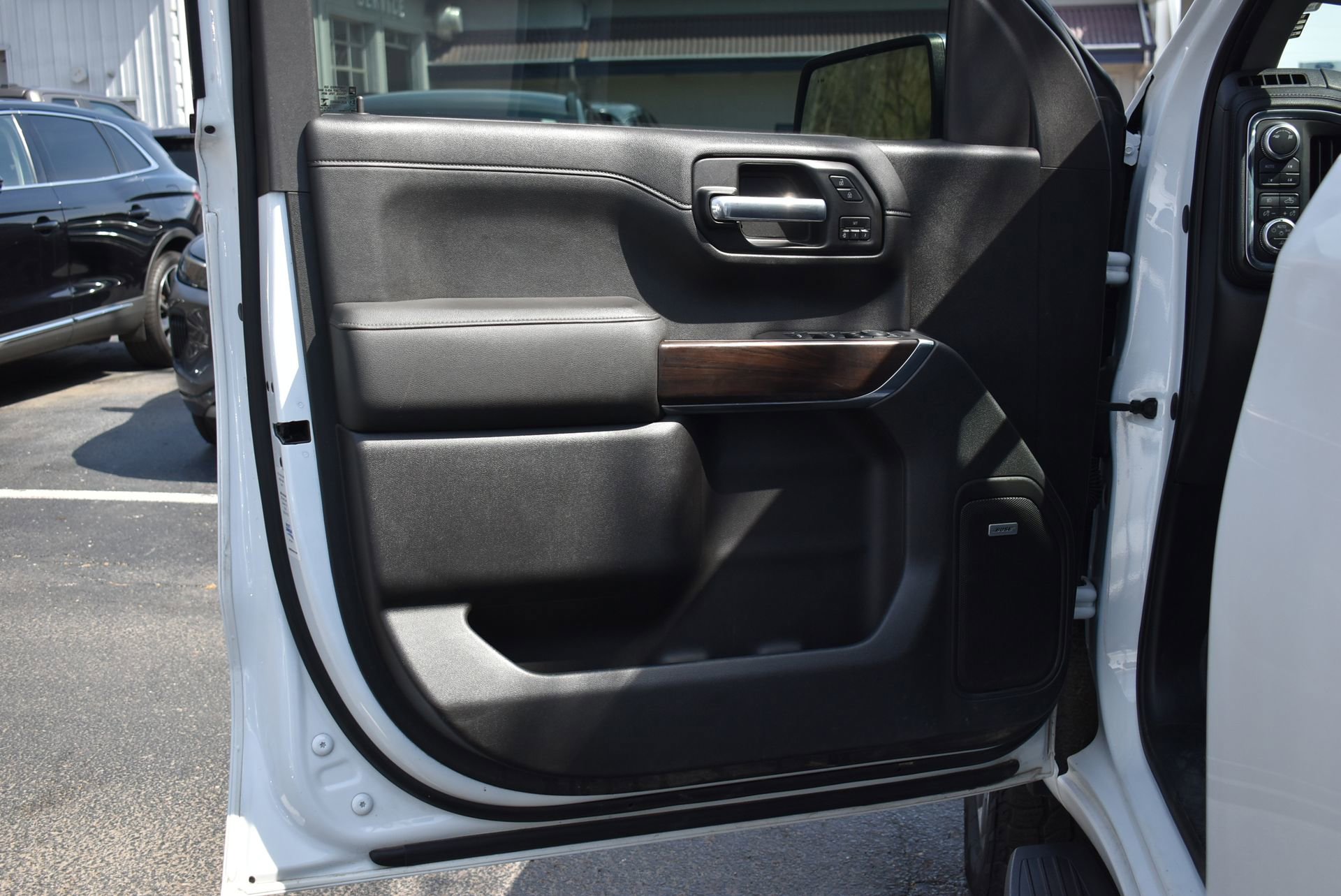 Used 2019 GMC Sierra 1500 SLT w/ SLT Premium Plus Package image 11