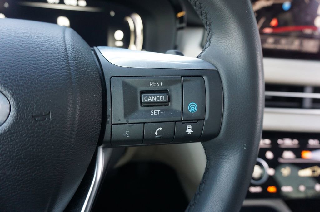 Used 2023 INFINITI QX60 Luxe w/ Cargo Package image 9