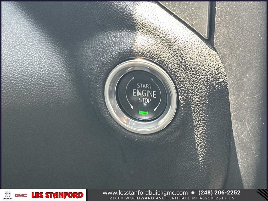 Certified 2021 Chevrolet Silverado 1500 RST AWD/4WD image 27