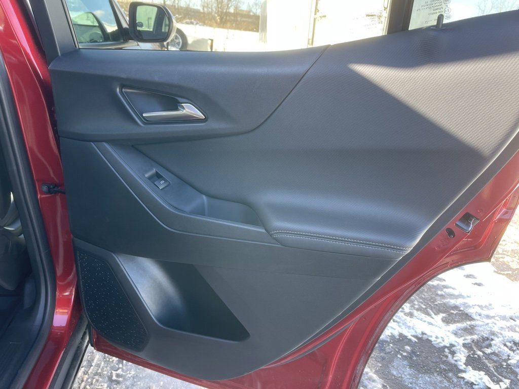 New 2026 Chevrolet Equinox LT w/ Convenience Package II image 25