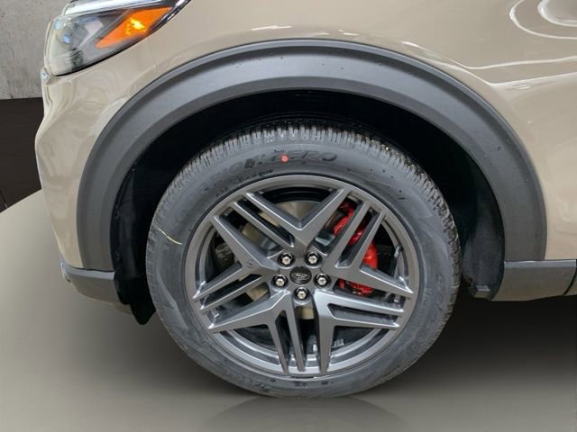 New 2026 Ford Explorer ST image 9