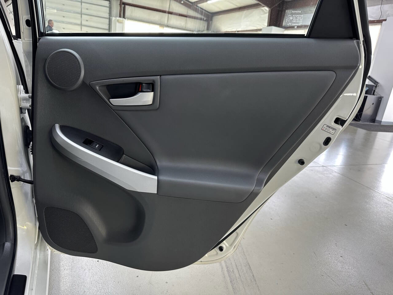 Used 2010 Toyota Prius image 14