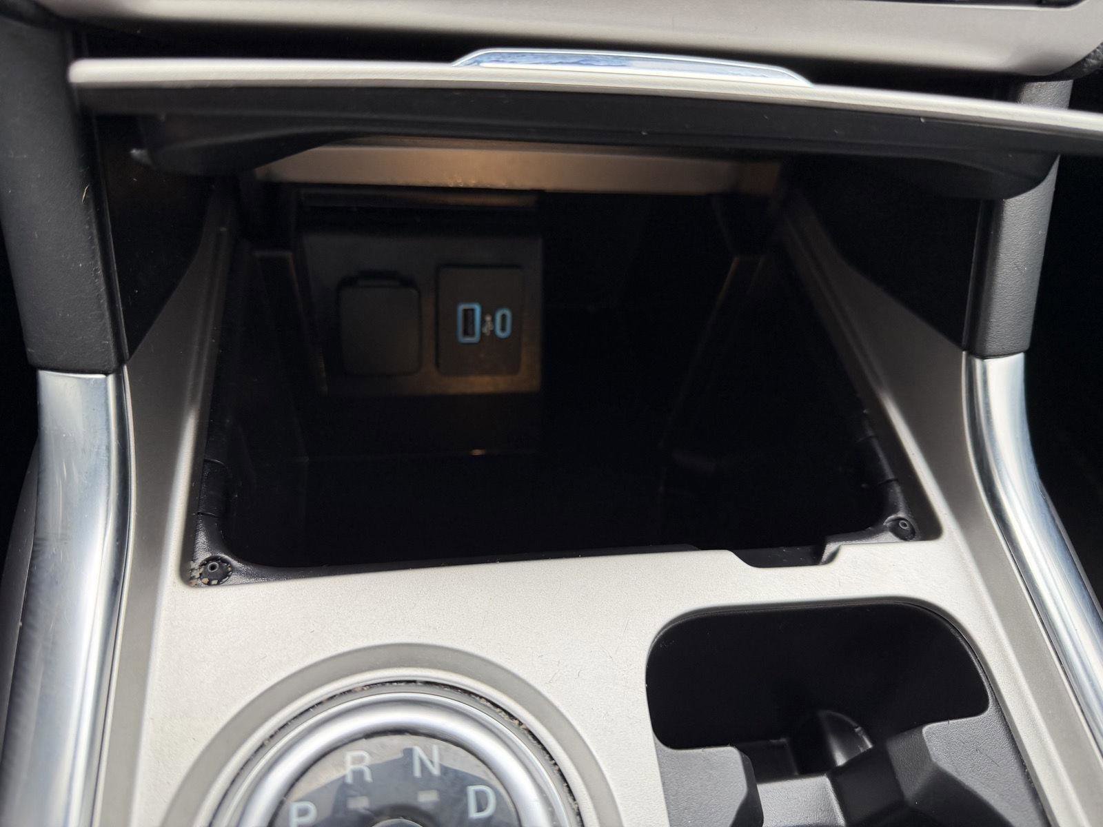 Used 2023 Ford Explorer XLT w/ Equipment Group 202A image 16