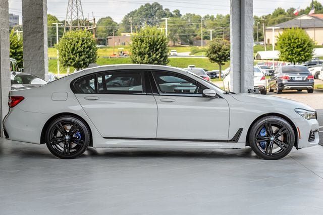 Used 2018 BMW 740i xDrive AWD/4WD image 57