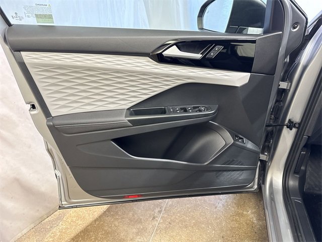 Used 2024 Volkswagen Taos S image 20