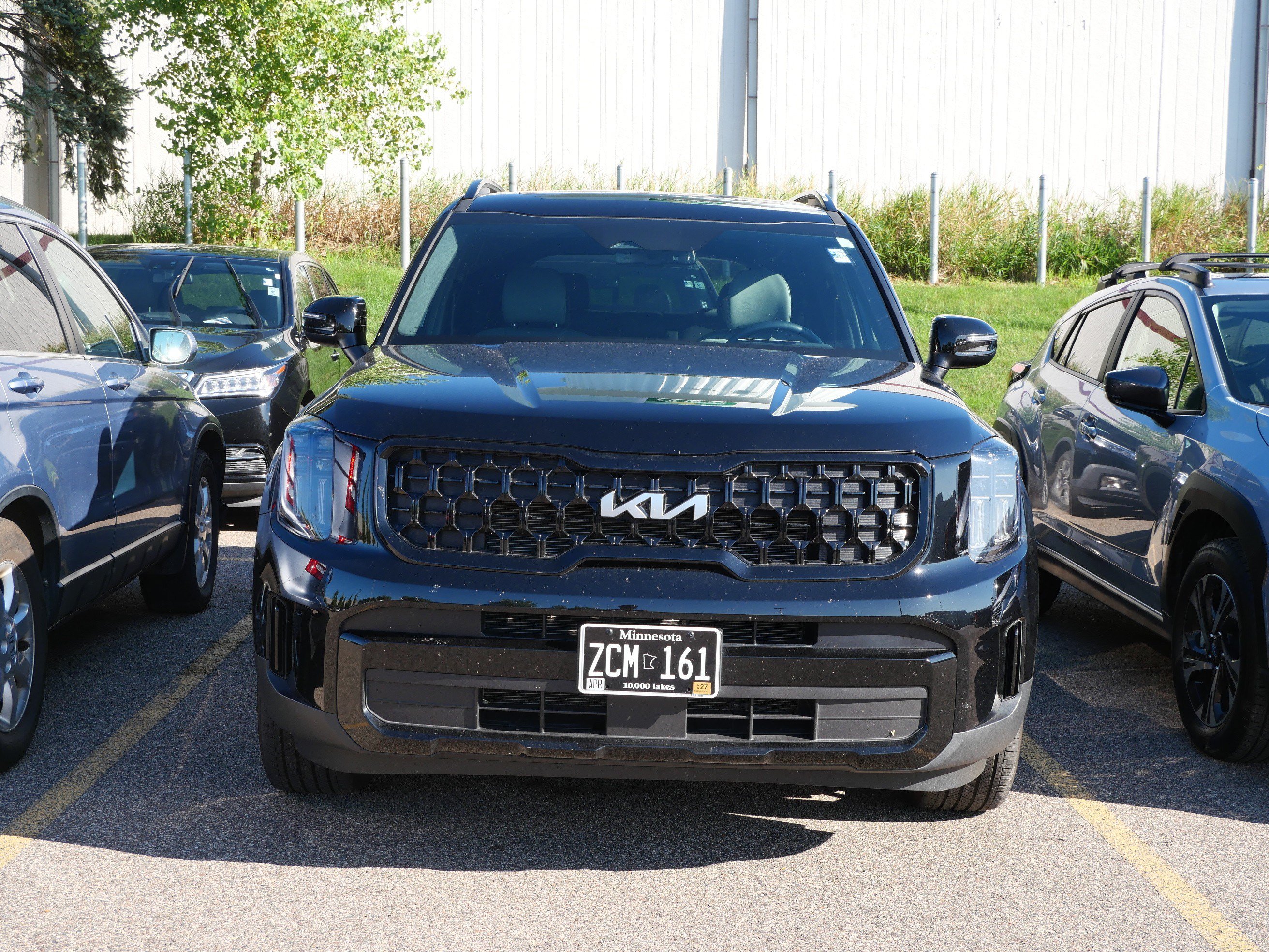 Used 2024 Kia Telluride EX X-Line AWD/4WD image 2
