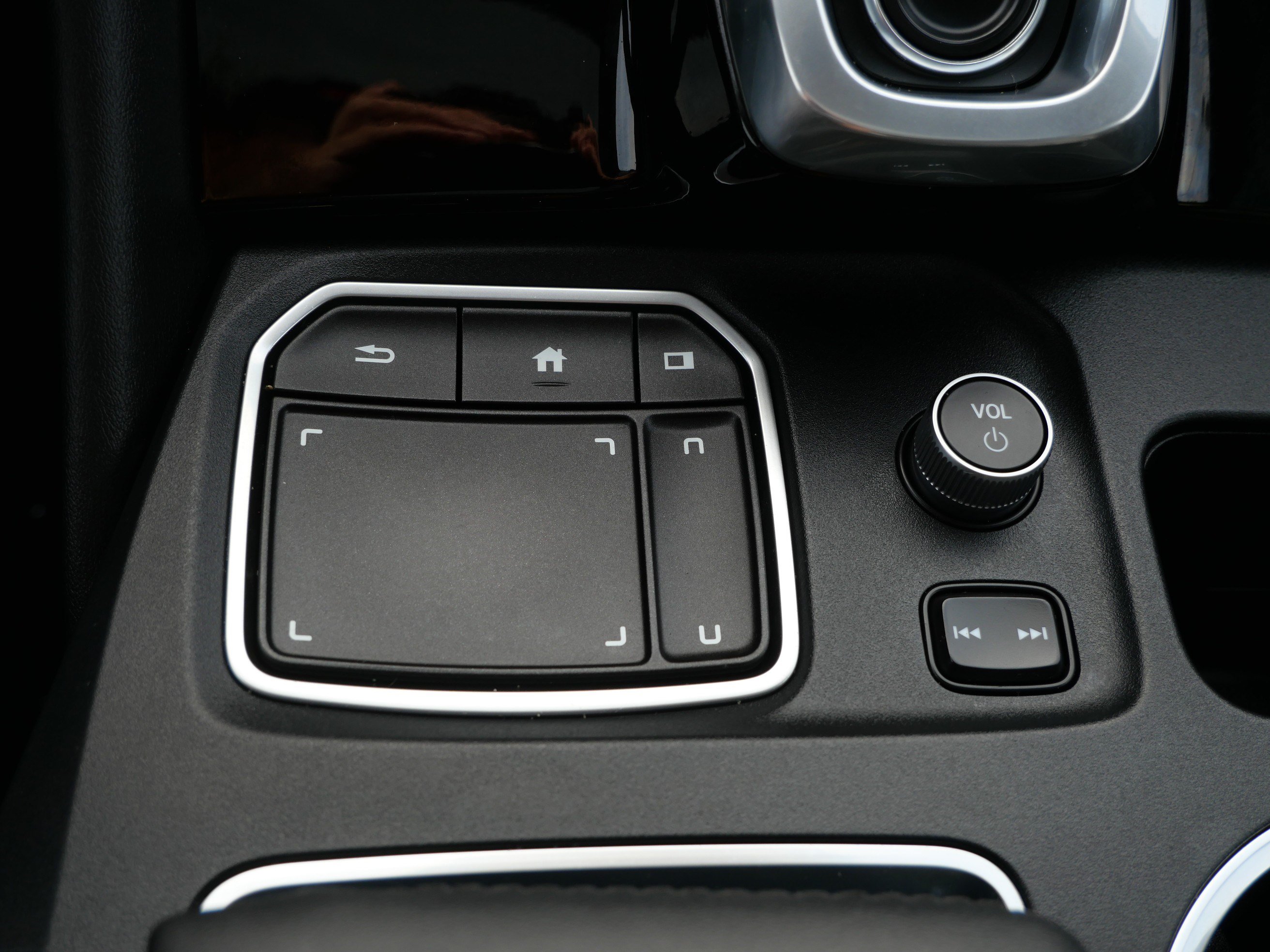 Used 2022 Acura MDX w/ Technology Package AWD/4WD image 33