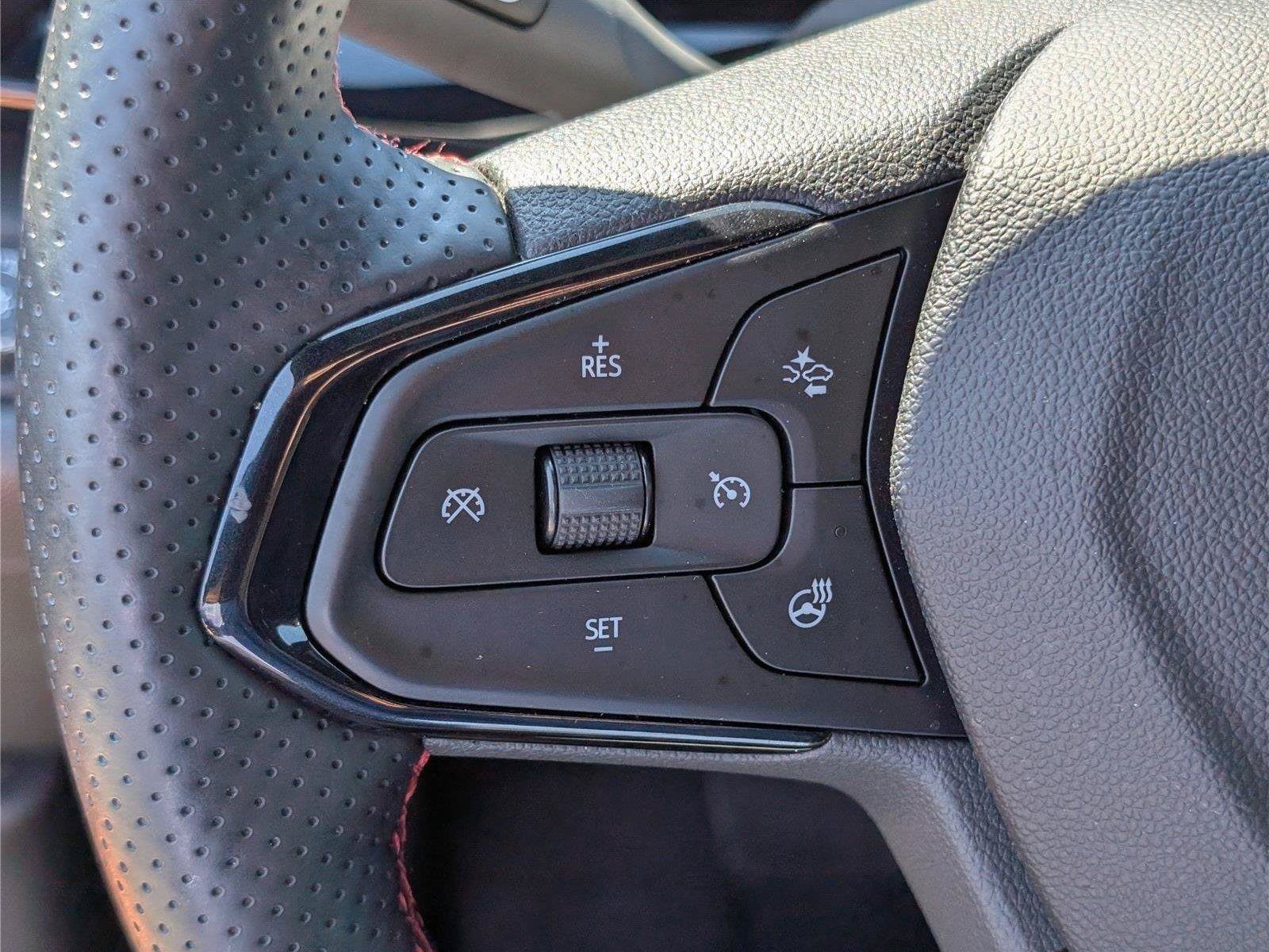Used 2025 Chevrolet Trax RS w/ Driver Confidence Package FWD image 21