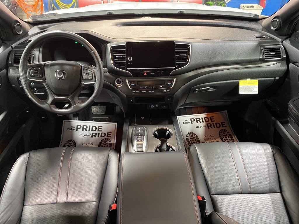 Used 2025 Honda Ridgeline TrailSport image 17