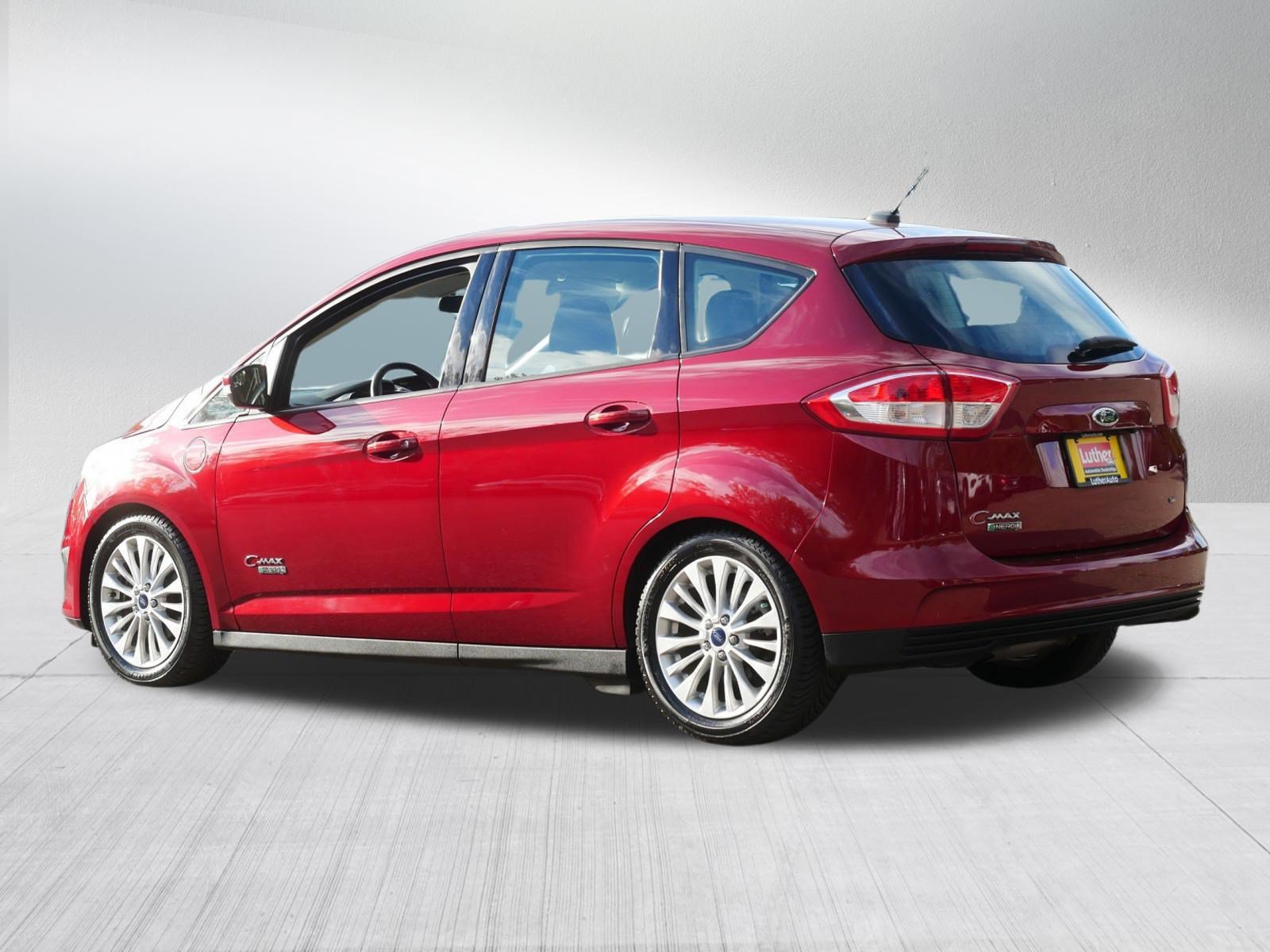 Used 2017 Ford C-MAX Energi SE w/ Cold Weather Package FWD image 5