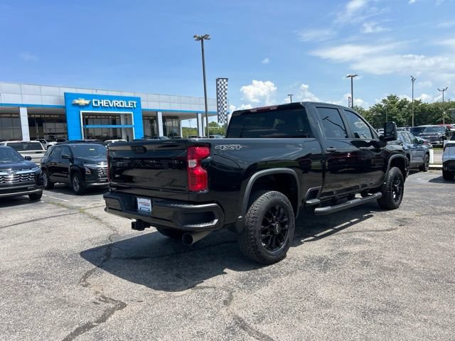 Used 2025 Chevrolet Silverado 2500 Custom w/ Custom Value Package AWD/4WD image 3