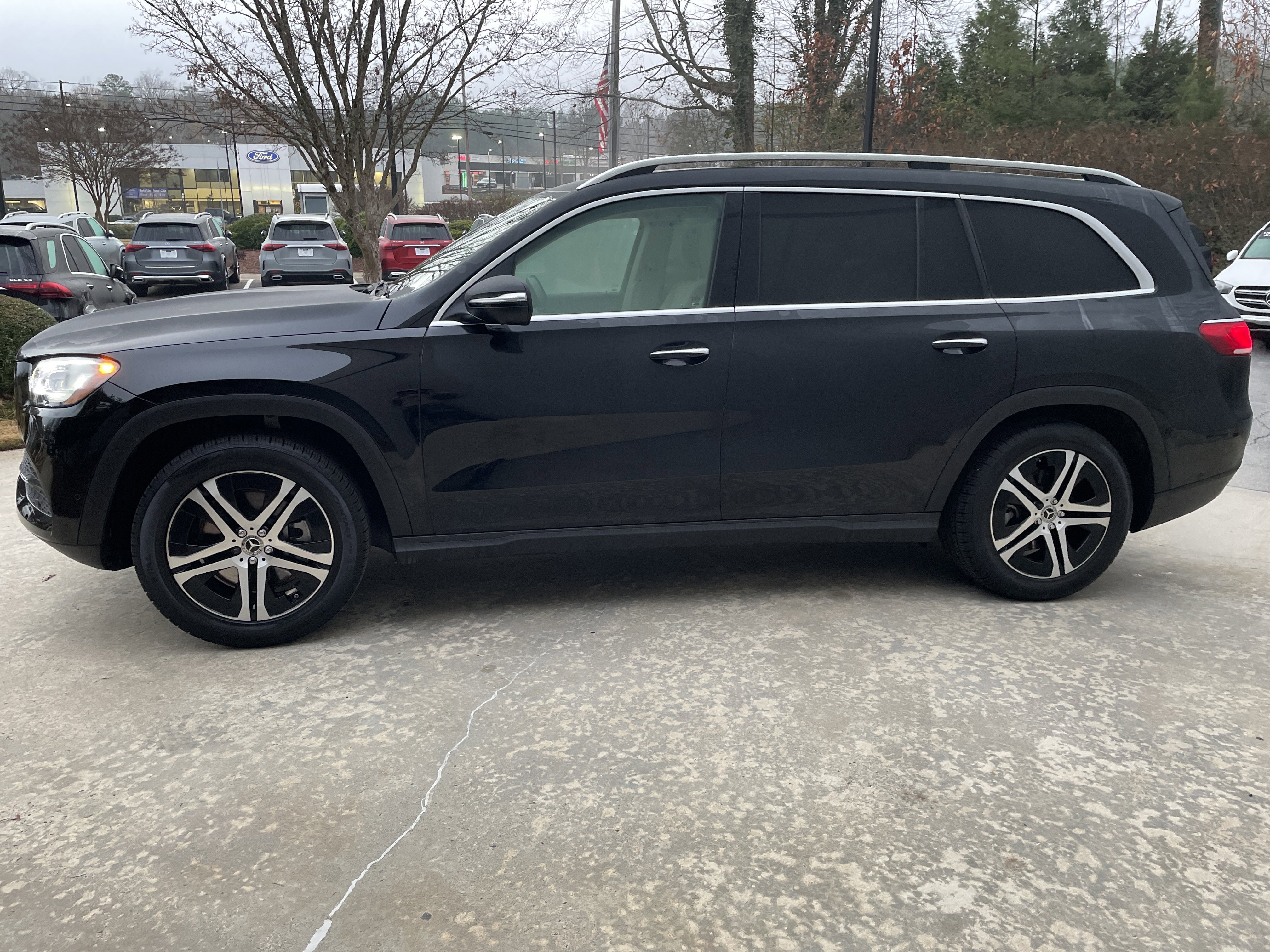 Certified 2023 Mercedes-Benz GLS 450 GLS 450 4MATIC SUV image 16