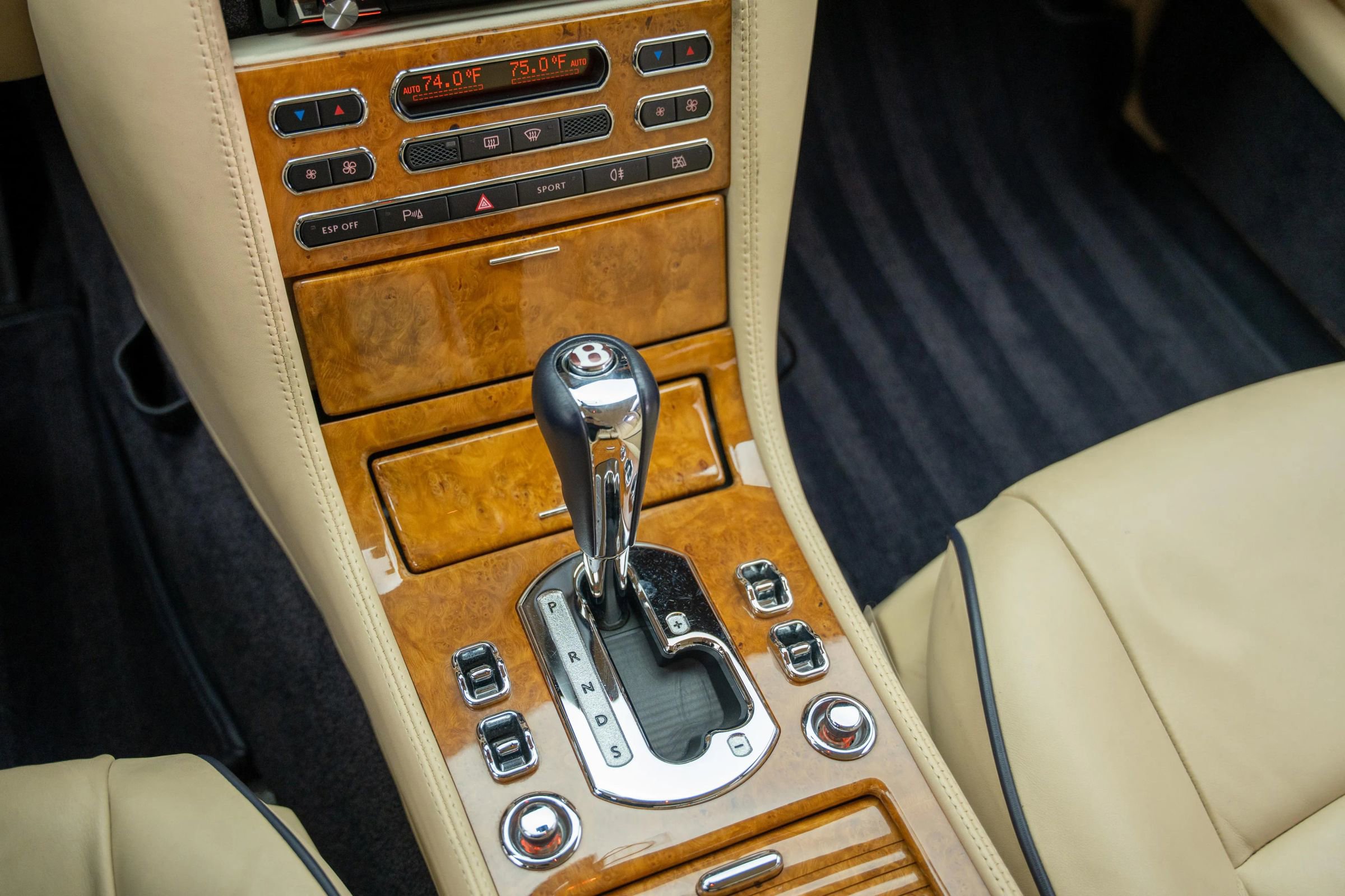 Used 2009 Bentley Arnage R image 35