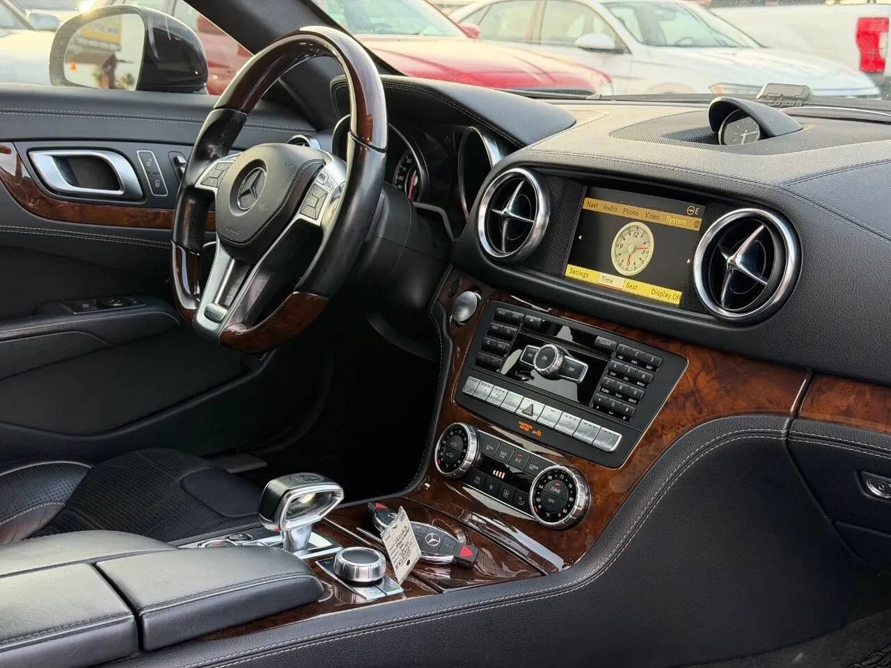 Used 2013 Mercedes-Benz SL 63 AMG image 27