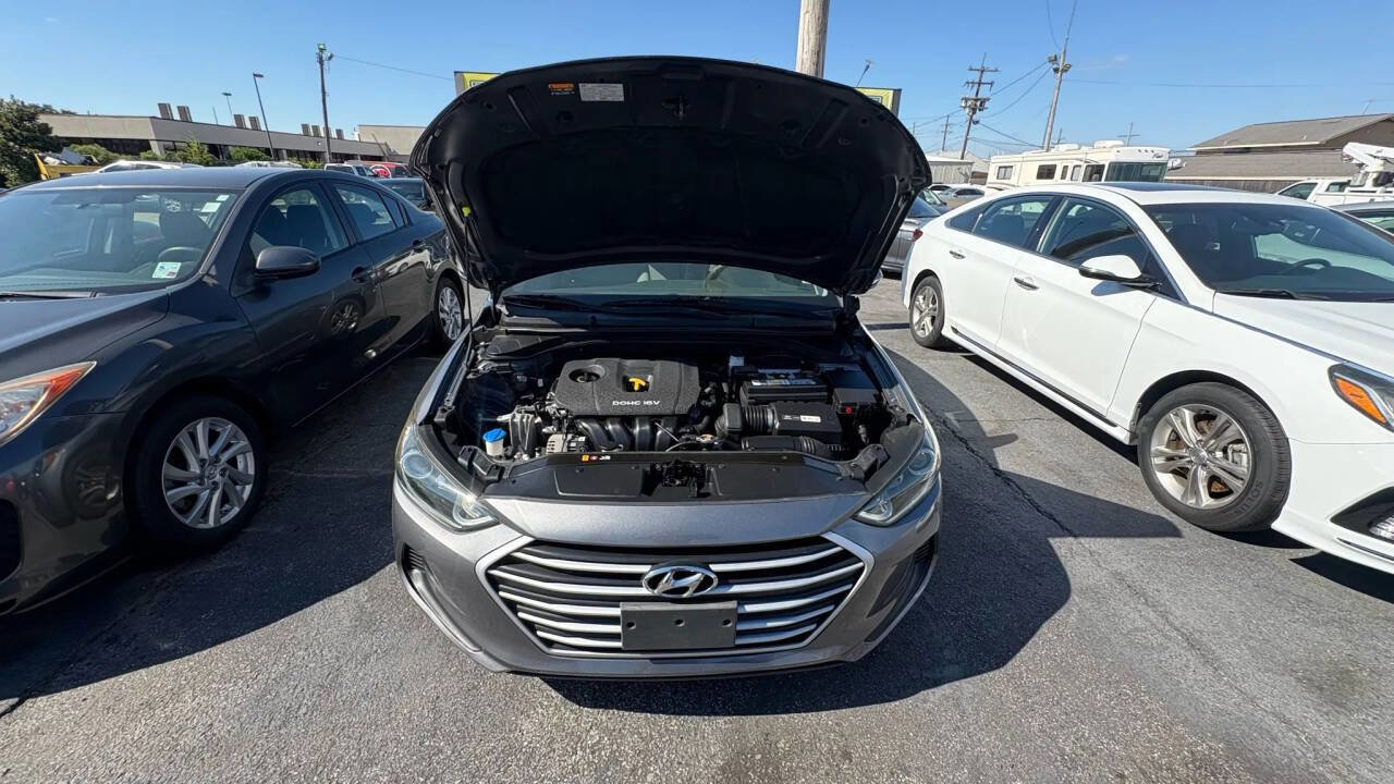 Used 2018 Hyundai Elantra SEL image 13