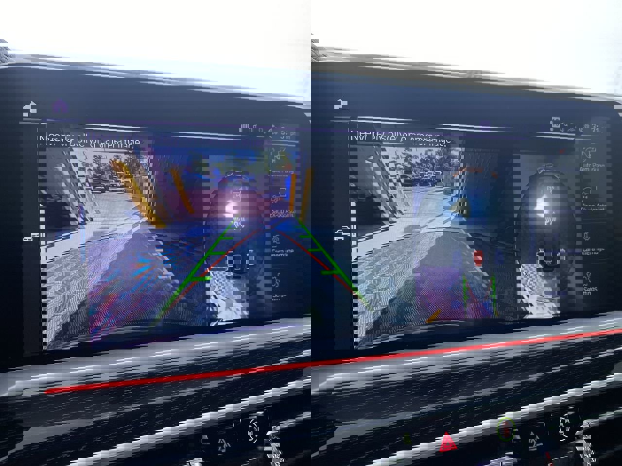 Used 2021 BMW X7 M50i w/ Executive Package image 7