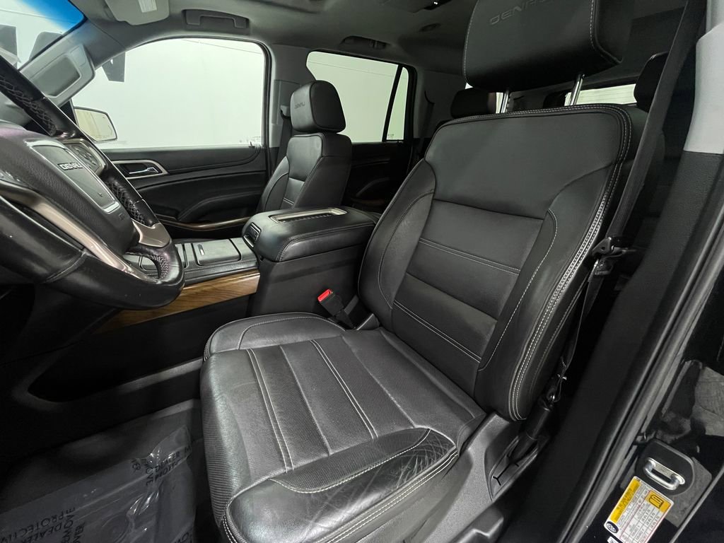 Used 2019 GMC Yukon Denali image 16