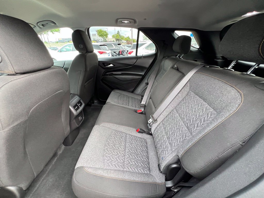 Used 2024 Chevrolet Equinox LT w/ LPO, Floor Liner Package AWD/4WD image 21