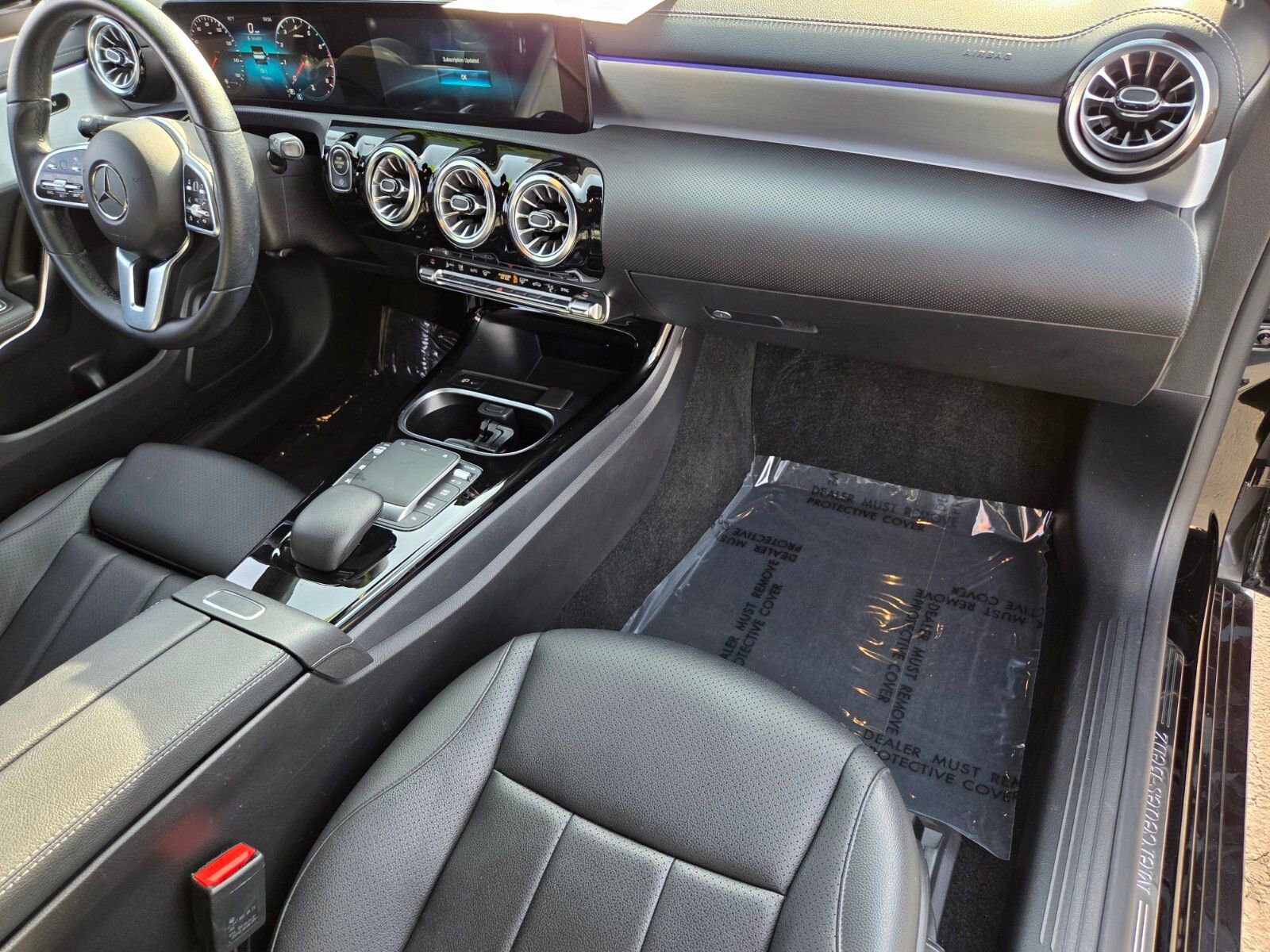 Used 2022 Mercedes-Benz CLA 250 image 16