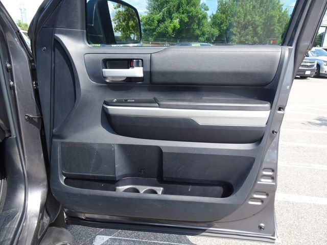 Used 2015 Toyota Tundra SR5 w/ TRD Off Road Package AWD/4WD image 17