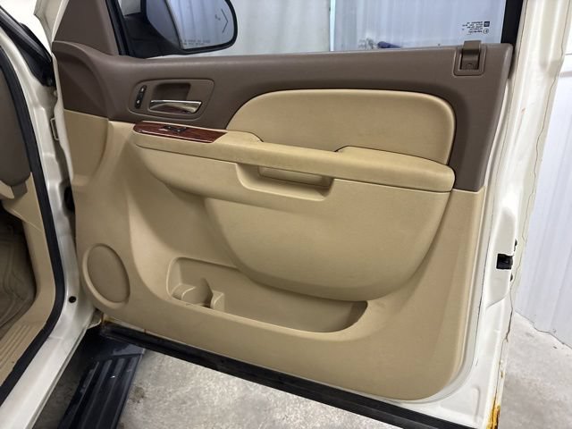 Used 2012 GMC Yukon XL SLT AWD/4WD image 30