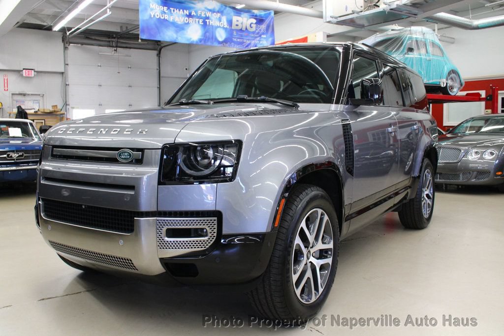 Used 2023 Land Rover Defender 130 SE AWD/4WD image 64