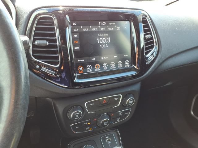 Used 2020 Jeep Compass Limited AWD/4WD image 10