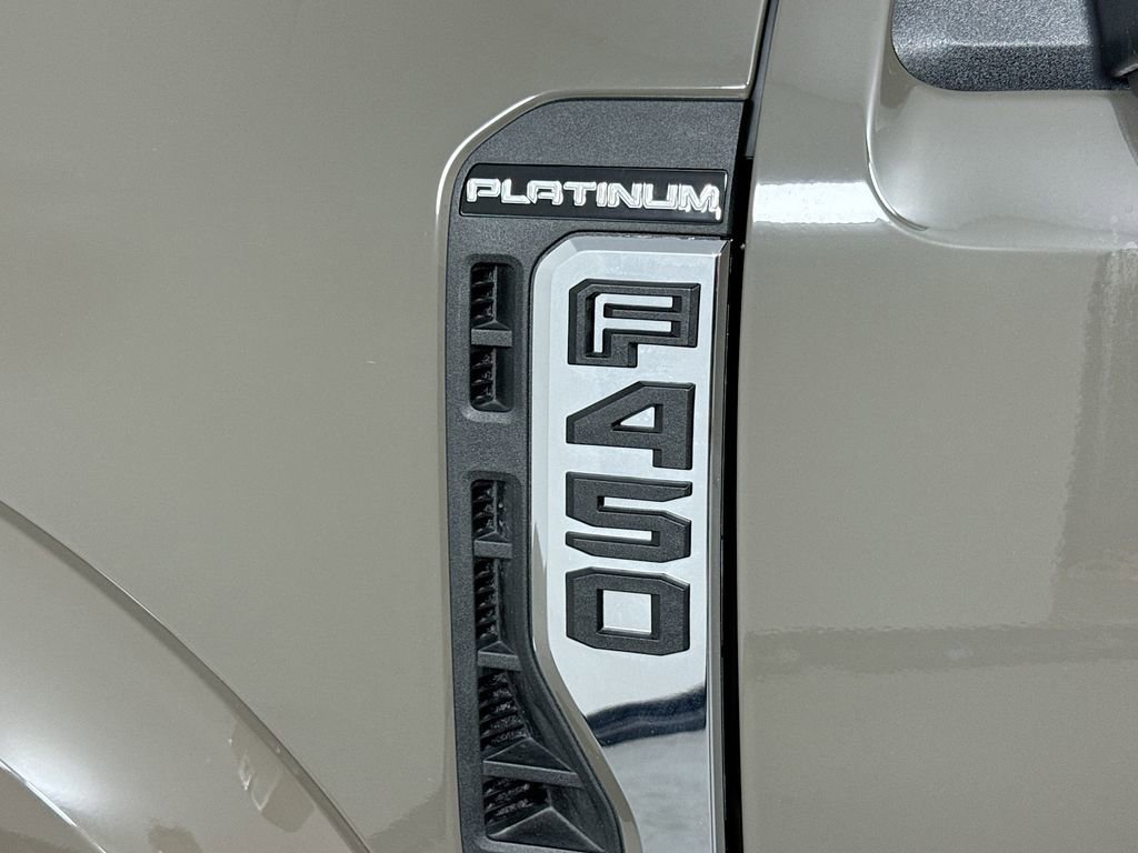 Used 2026 Ford F450 Platinum w/ Platinum Plus Package AWD/4WD image 10